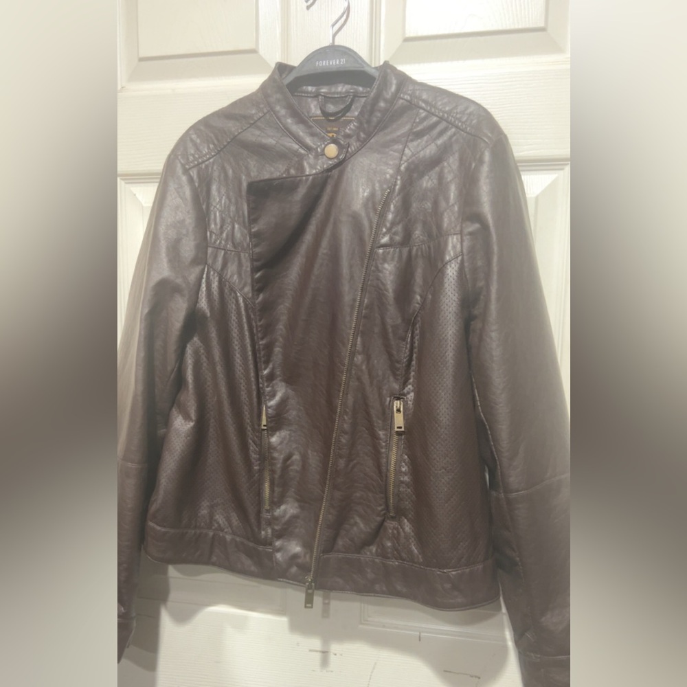 Dollhouse Brown faux leather jacket has a tear on the interior 1X